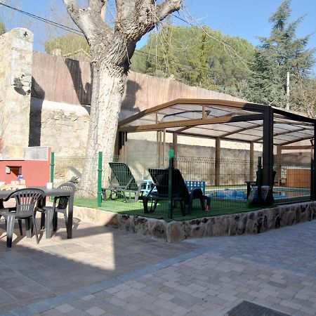 Complejo Casas Rurales Mansiones Y Villas Deluxe Collado Mediano Eksteriør bilde