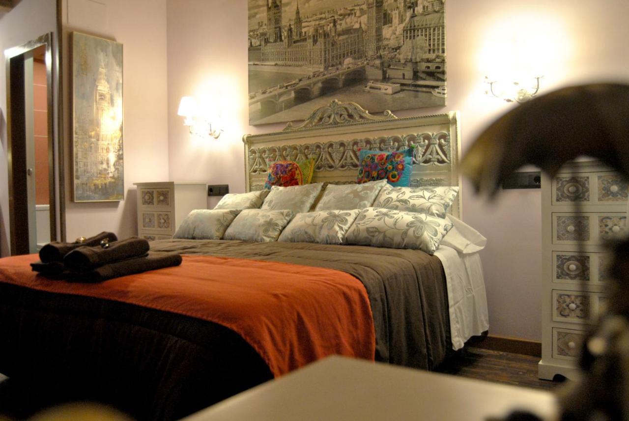 Complejo Casas Rurales Mansiones Y Villas Deluxe Collado Mediano Eksteriør bilde