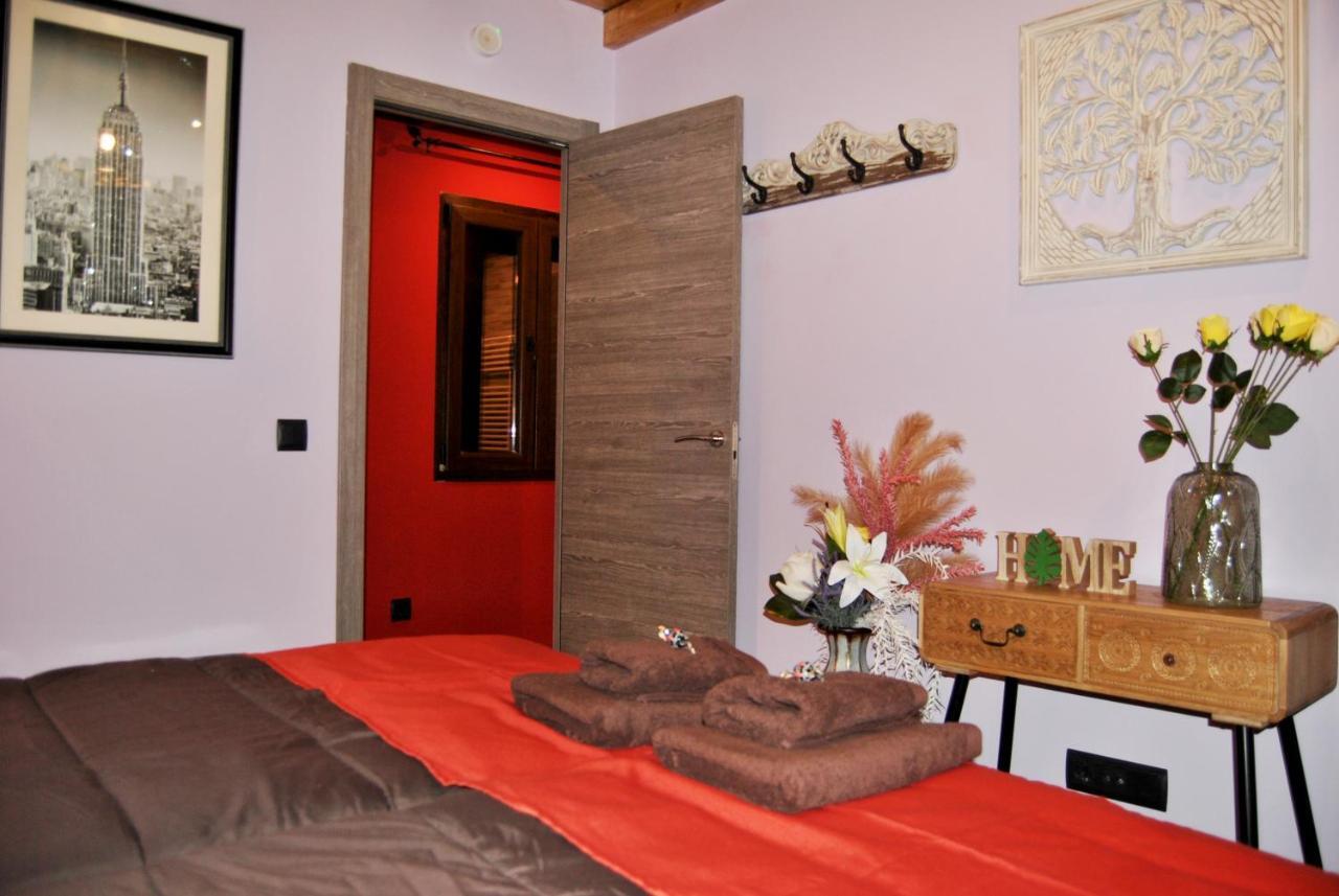 Complejo Casas Rurales Mansiones Y Villas Deluxe Collado Mediano Eksteriør bilde